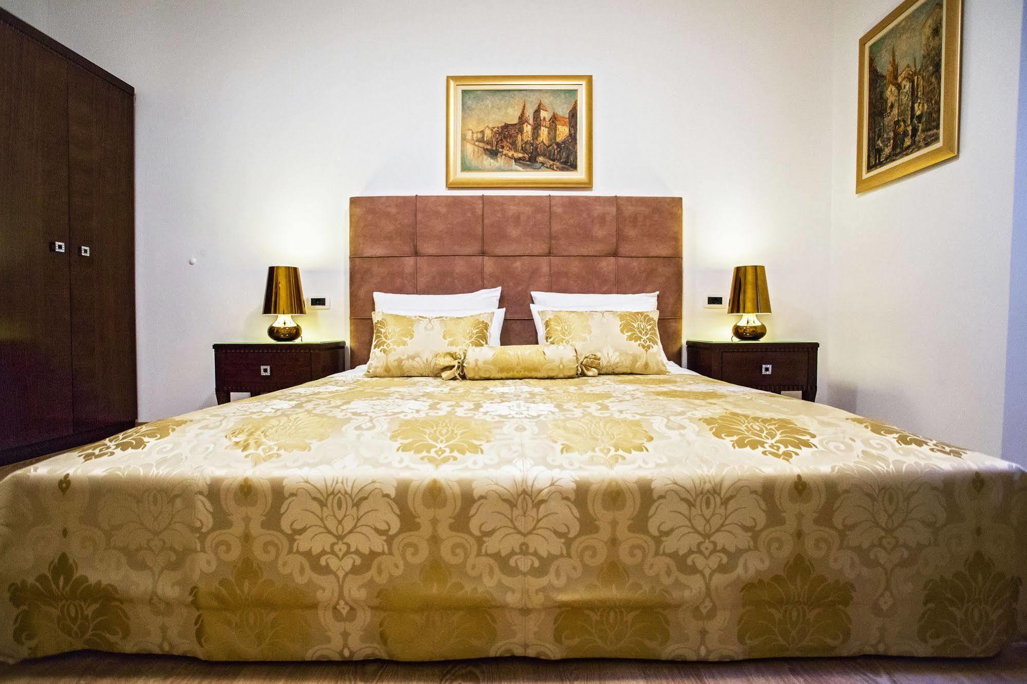 Grisogono Palace Heritage Residence Σπλιτ Εξωτερικό φωτογραφία